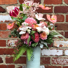 Load image into Gallery viewer, The Pretty & Pastel